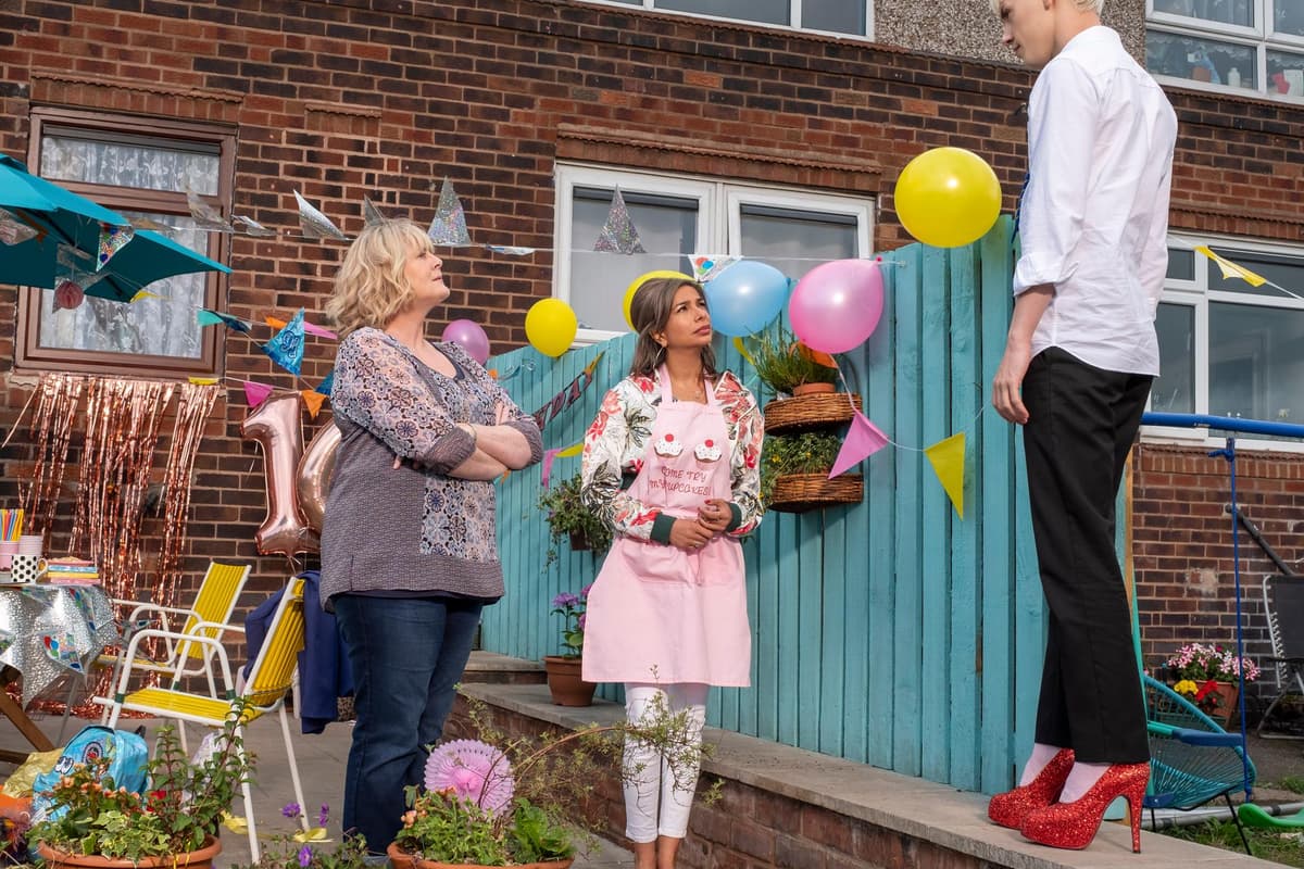 Jordan Rickets Actor All the images from Everybody's Talking About Jamie film shot in ...