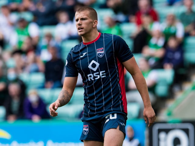 Hibs are closing in on announcing their first signing of the January transfer window with the arrival of Harry Clarke. The defender spent the first half of the season on loan at Ross County before being recalled by Arsenal with a view to a permanent move to Easter Road. The 20-year-old’s signing is expected to be announced today [Wednesday]. (Evening News)