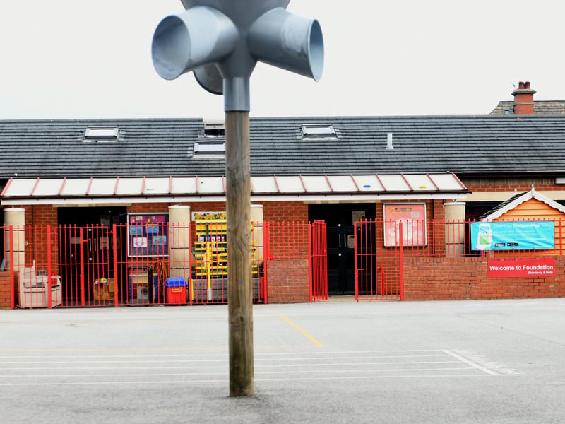 Ingram Road Primary School, located on Brown Lane East, Holbeck, scored an overall rating of 'Well Below Average' and an average KS2 score of 99.3.