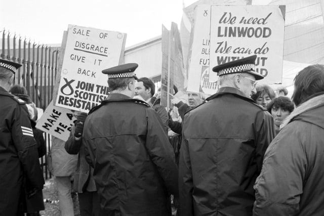 Police step in at Linwood Rootes car factory in November 1981 when demonstrators gather at the auction of fixtures and stock.