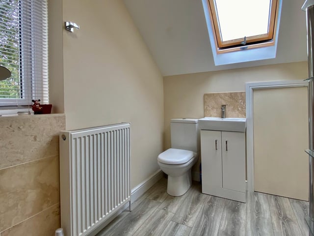 The ensuite to the master bedroom.