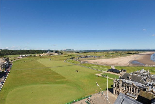 View over Old Course and West Sands.