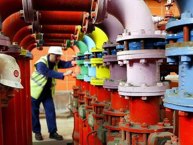 After individuals which are educated to a 2:1 Bachelor's Degree or a 2:2 Postgraduate Degree you will be an operating as a fully-fledged data scientist or software engineer in a year. Apply at careers.edfenergy.com.