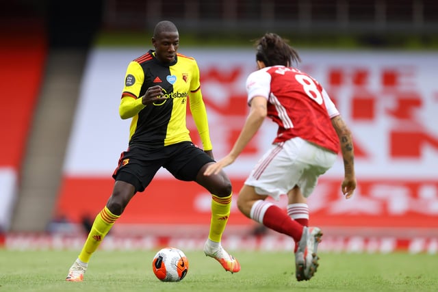 Everton are closing in on a £30m move for Watford midfielder Abdoulaye Doucoure, and are now huge 1/8 favourites with the bookies to beat Arsenal and AC Milan to the Frenchman. (SkyBet)