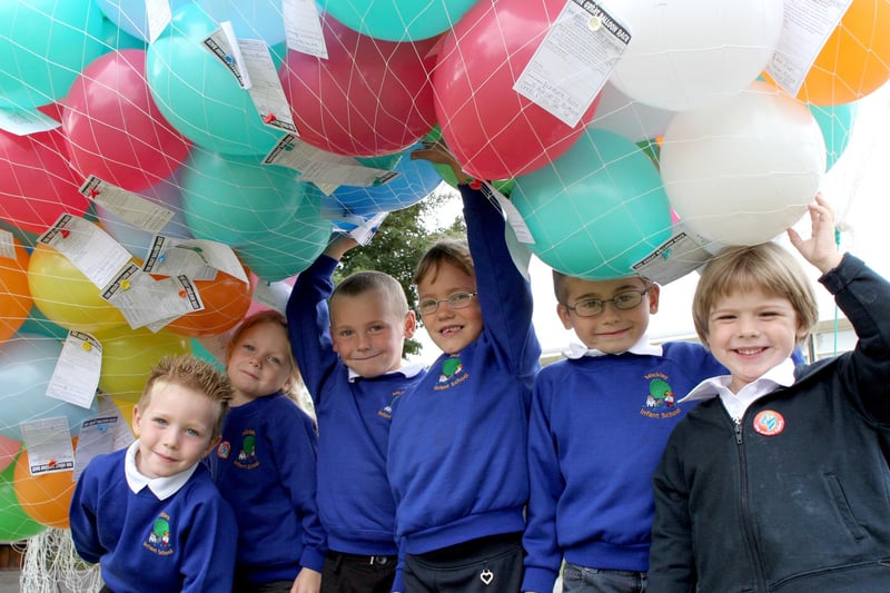Luke Newborough, Nikita Stone, Ana Da Costa, Dylan Gardiner, Zack England and Hannah Scott at Mickley Infant School's balloon release to mark its 50th anniversary in 2007.