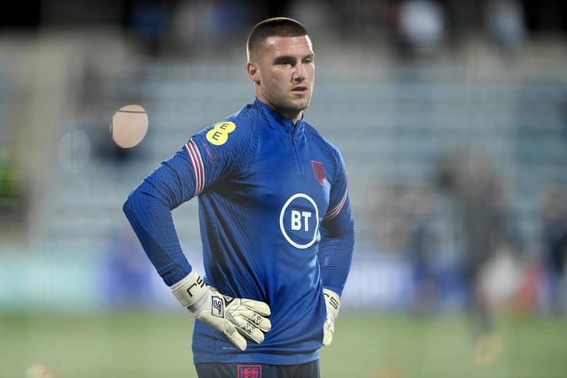 Southampton are the latest side to take an interest in West Brom goalkeeper Sam Johnstone, following links with West Ham and Spurs. He kept a clean sheet and even provided an assist in England's 5-0 win over Andorra last weekend. (The Sun)