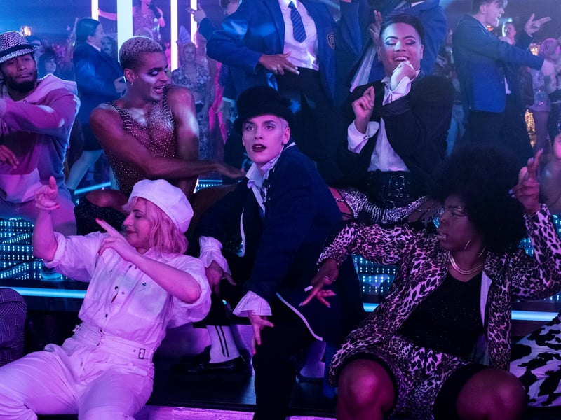 Max Harwood, centre, as Jamie