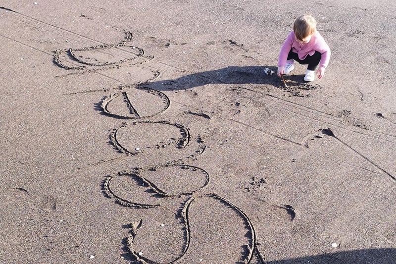 Claire Mccallum's little girl enjoys some sun on the beach at Kirkcaldy prom.