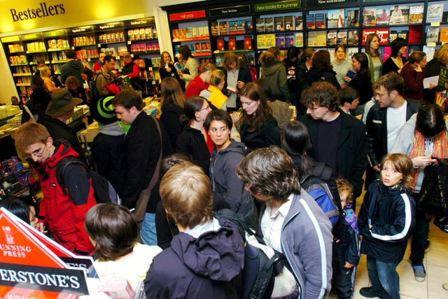 Crowds queuing for the latest Harry Potter book at Waterstones, Orchard Square, July 20, 2007