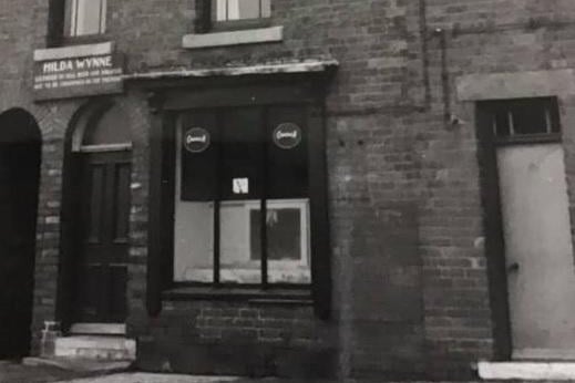 Who can remember what became of The Waterloo off-licence at Pilsley, near Clay Cross. Is the building still there?