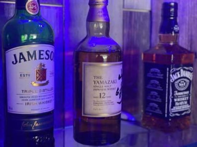 Alongside their extensive gin selection, the bar also serves a number of different rum, whiskey and vodkas.