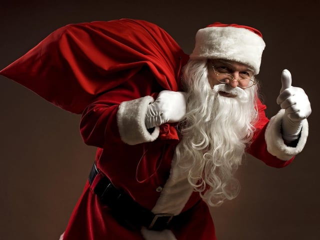 Pre-booking is required, but Santa is in his grotto and waiting to see the kids at Mansfield's Four Seasons Shopping Centre every day now until Christmas Eve. Each booking has a capacity for up to four children. Ho ho ho!