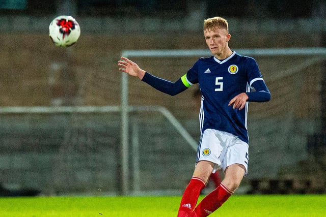 Teenage defender left Celtic to sign for the Bundesliga giants in August 2019 after turning 16. Recently promoted to Bayern U19s, where his cultured style has already led to comparisons to German World Cup winner Mats Hummels