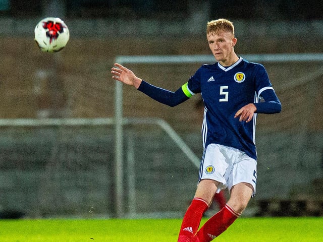 Teenage defender left Celtic to sign for the Bundesliga giants in August 2019 after turning 16. Recently promoted to Bayern U19s, where his cultured style has already led to comparisons to German World Cup winner Mats Hummels