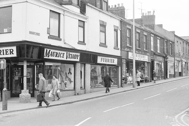 Do you recognise any of the 1977 shops in Derwent Street?