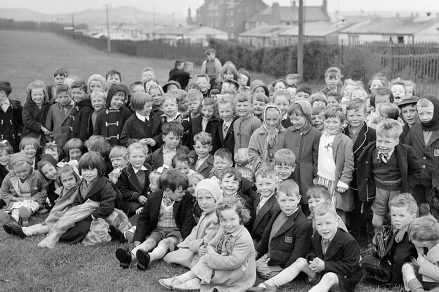 Craigmillar Primary School - Sports group, 1963.