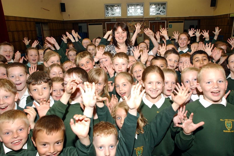 Opera singer Alison Barton looks like she had a great time on her 2006 visit to Hillview Junior School. Does this bring back happy memories?