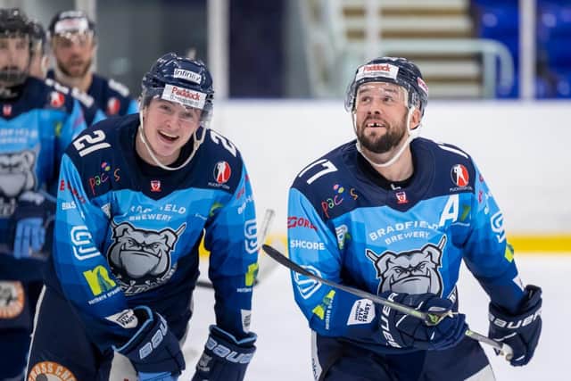 Alex Graham Steeldogs pic courtesy of Peter Best Photography with Jason Hewitt right