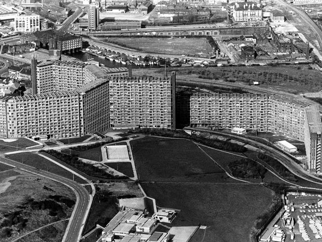 Aerial View of the Hyde Park flats complex, March 11, 1990