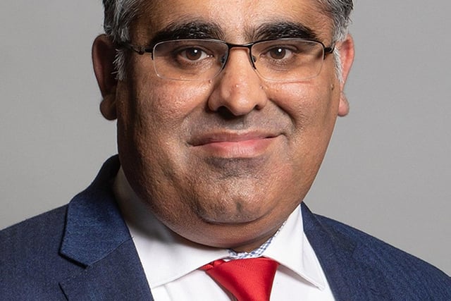 Labour MP for Birmingham, Hall Green, Tahir Ali has worked a total of 1586.5 hours, averaging 18.3 hours per week. Tahir Ali is also an elected councillor in Birmingham and has spent some time working as a British Gas engineer.