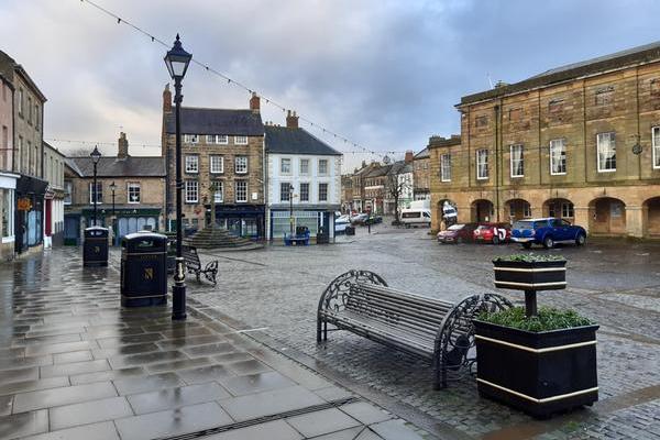 Alnwick Market Place as the country enters a new lockdown in January 2021.