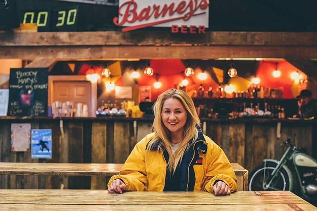 Ailidh Forlan, 27, is behind the Instagram page plateexpectations. She is a restaurant reviewer for The List, judge of Thistle Awards for Best Dining Experience in Scotland, and Judge of Scottish Street Food Awards 2019 and 2020. She is all about supporting independent Scottish businesses and restaurants and often describes herself as a "no nonsense reviewer" because of her honest reviews.