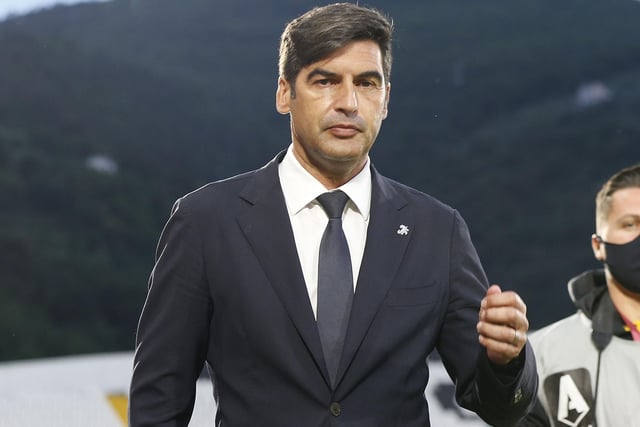 Leeds United are reportedly considering bringing in former Roma manager Paulo Fonseca, with Marcelo Bielsa coming under pressure following recent results. Fonseca has been out of work since leaving the Serie A club in May 2021. (@Glongari)