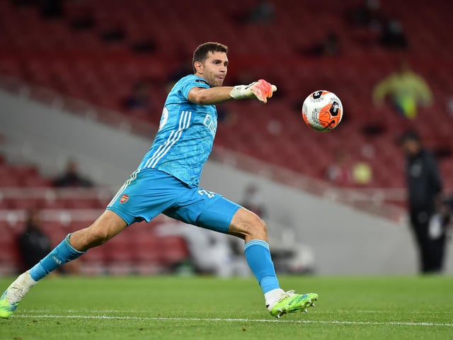 Brighton & Hove Albion's hopes of landing Arsenal goalkeeper Emiliano Martinez look to have received a boost, after the Gunners left the £20m-rated stopper out of their side to face Fulham this weekend. (Guardian)