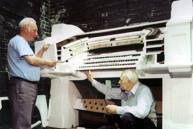 The console, now in undercoat, was given a thorough checking by Ray Ramskill and Ron Dickinson back in 2000