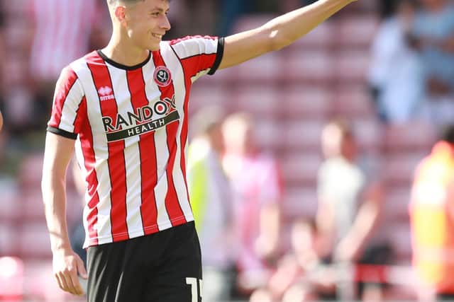 Anel Ahmedhodzic of Sheffield United acknowledges the crowd on his debut against Millwall: Simon Bellis / Sportimage