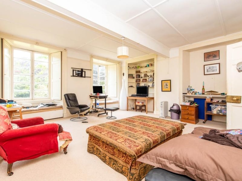Reception room 2.