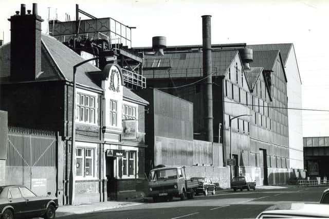 The White Hart, Worksop Road, Attercliffe with Brown Bayley Steels to the right, 1981