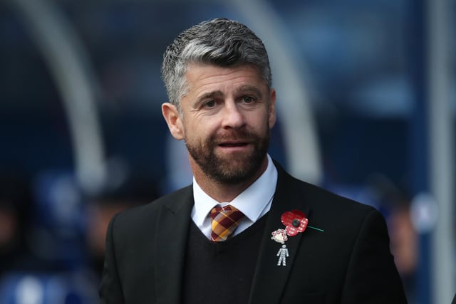 Ex-Luton Town ace Stephen Robinson has been named the bookies' favourite to take the vacant Kilmarnock management role. He's been looking for a new job after leaving Motherwell on New Year's Eve last year. (Sky Bet)