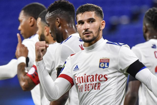Lyon midfielder Houssem Aouar still wants to move to the Premier League amid continued interest from Arsenal. (Fabrizio Romano)