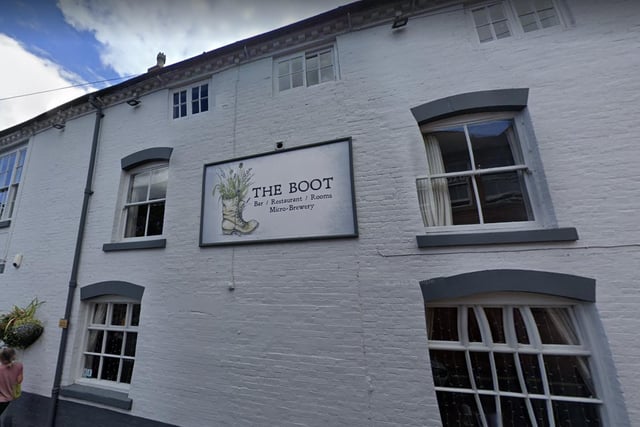 The Boot has a 4.6/5 rating based on 259 Google reviews. An AA inspector said: “The Boot makes a good choice for a drink, a meal and overnight luxury accommodation if you’re looking to stay in this lovely part of the country.”