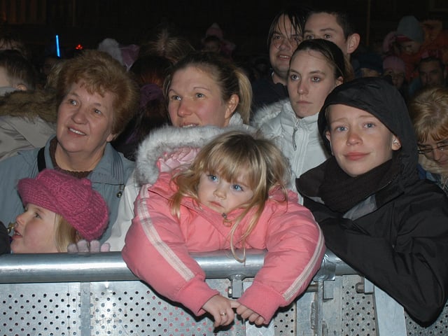 Can you spot yourself in the crowd from 2006?