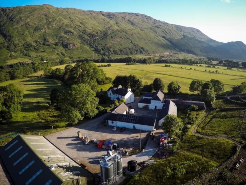 Fyne Ales is located on a working farm in Argyll at the head of Loch Fyne and offer visitors a brewery tour, tasting flights, a tap room and the chance to enjoy beef pies made on site from local Highland beef.