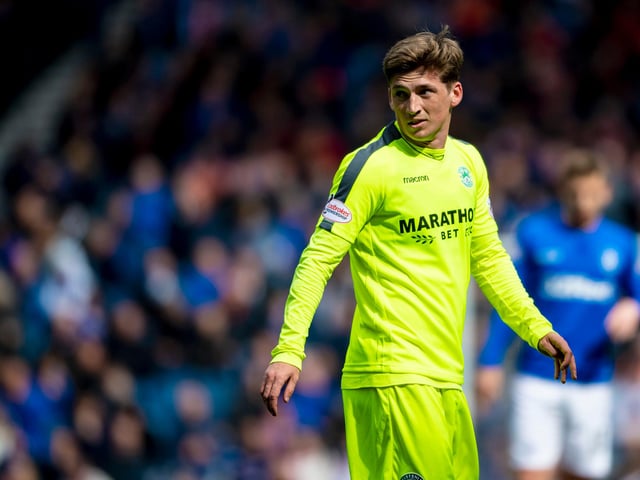 Former Dundee Utd and Sporting midfielder, who spent time on loan at Hibs, helped SC Farense win promotion to the Portuguese top flight last term. His contribution saw the 24-year-old named Portugal's Liga Pro Player of the Year