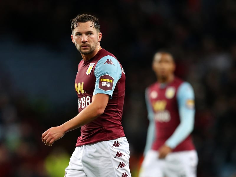 Danny Drinkwater has become a bit of a forgotten man in the Premier League after his disastrous move to Chelsea in 2017. The midfielder has since endured three disappointing loan spells and is now on his fourth trip away from Stamford Bridge following his arrival at Reading earlier this week.