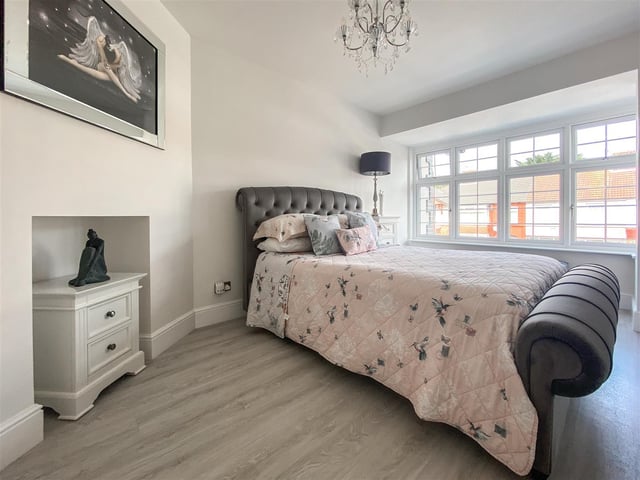 Hawthorn Crescent, Cosham