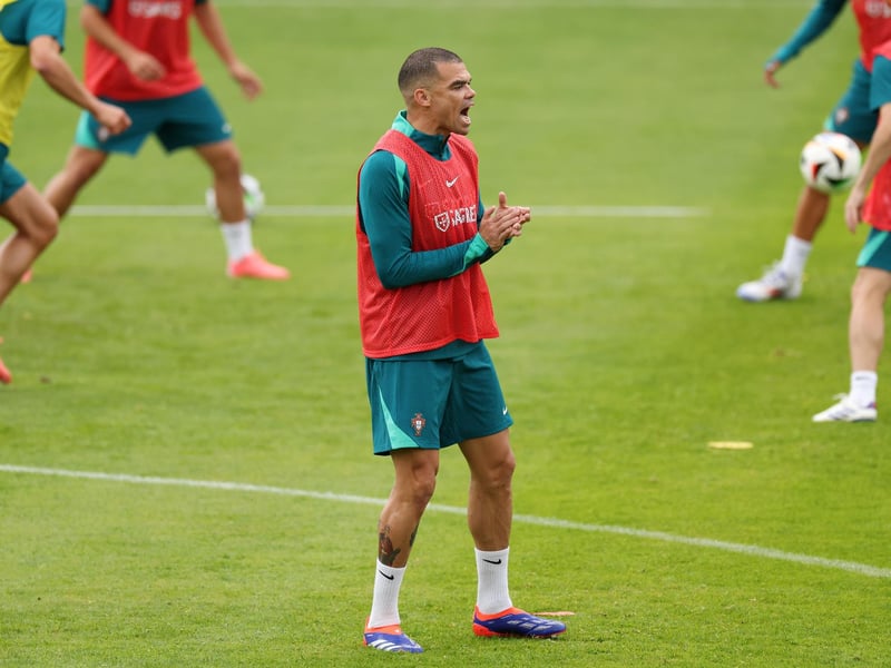Despite being 41-years-old, the veteran Portuguese defender was the outstanding centre-back of the tournament, as per his 7.71 average rating. In four games, he tallied a 94% passing accuracy and won 84.6% of his aerial duals.