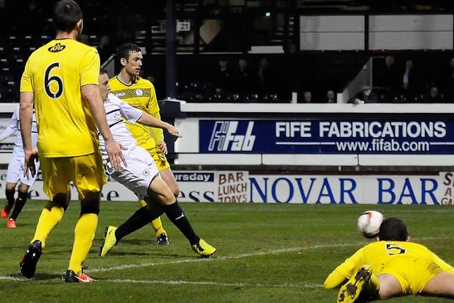 John Baird slots in an 81st minute winner in this five-goal thriller from April 2014.