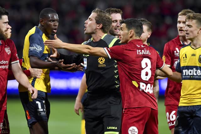 The first leg between Nick Montgomery's Central Coast Mariners and Adelaide United gets heated: Mark Brake/Getty Images