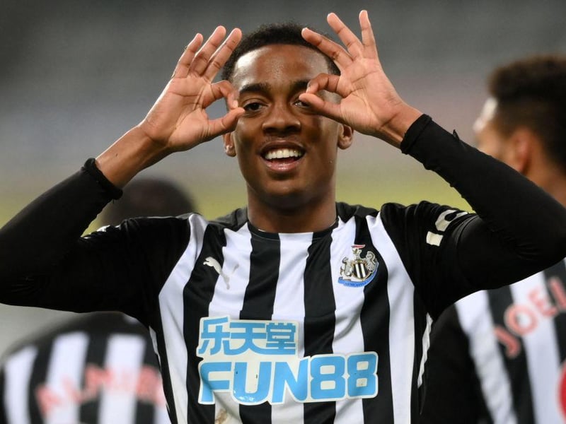 United's best player on the day. Some energetic bursts forward with United playing very much on the break. Poor penalty but tucked it away for five in five, six for the season for Newcastle.