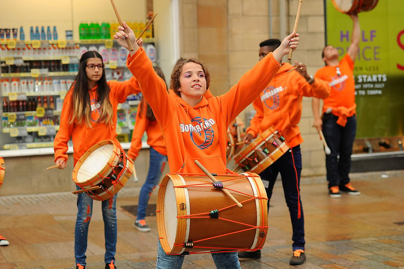 The street resounded to the sound of drumming groups (Pic: Fife Photo Agency)