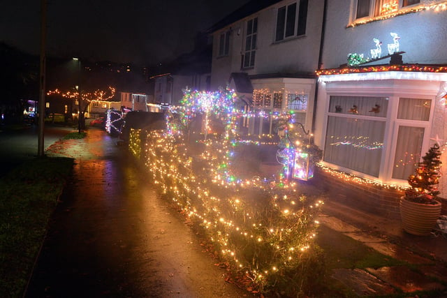 Residents of Abbeydale Park Rise and Abbeydale Park Crescent have once again pushed the boat out with their festive lights display. All money raised will go to The Eden Dora Trust, which helps children with Encephalitis, and the Sheffield Children’s Hospital charity.