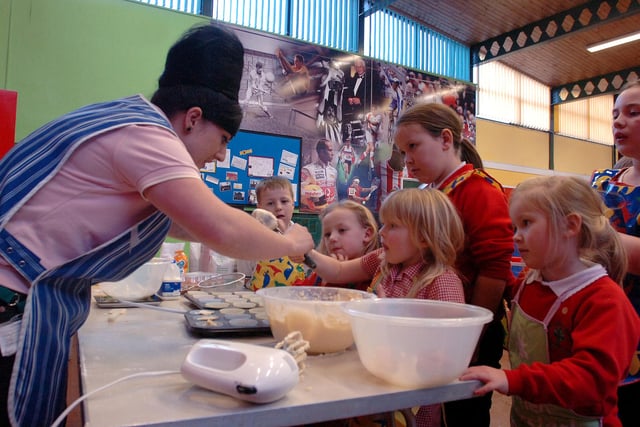 Masterchef finalist Stacie Stewart passed on some of her baking skills to the Cookery Club at Willowfield Primary school, Witherwack, in 2011. Did you get to meet her?