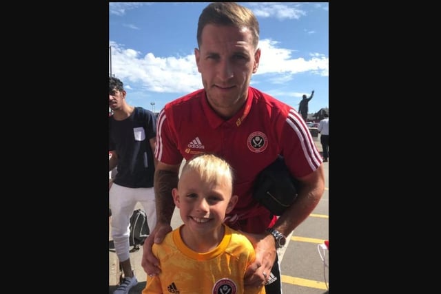 Eight-year-old Billy Gascoigne with United striker, Billy Sharp.