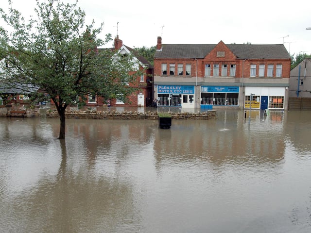 Pleasley's Meden Square flooded in 2007