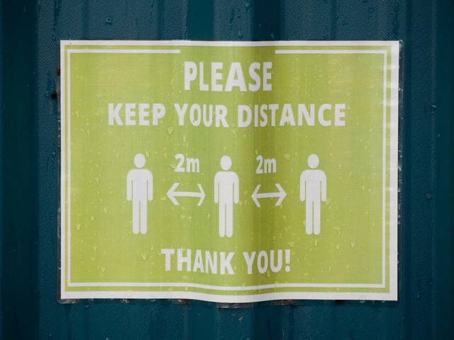 Scottish clubs have been given clarity over the Covid-19 guidelines for positive cases. They were advised on Friday that one positive test would mean all those who travelled on the same bus or plane would have to isolate. That, however, is not the case. Only those sitting within two metres of a positive case will be classed as a close contact. (Various)